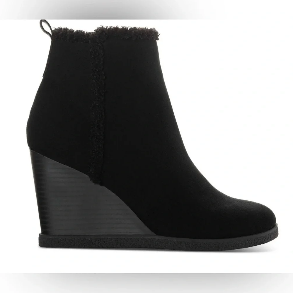 NWT [Sun + Stone] Camillia Faux Suede Ankle Fur Wedge Booties Black Women’s 11 - Picture 2 of 12